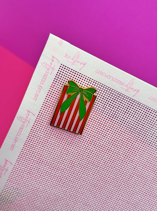 Pink and Red Striped Present Needleminder